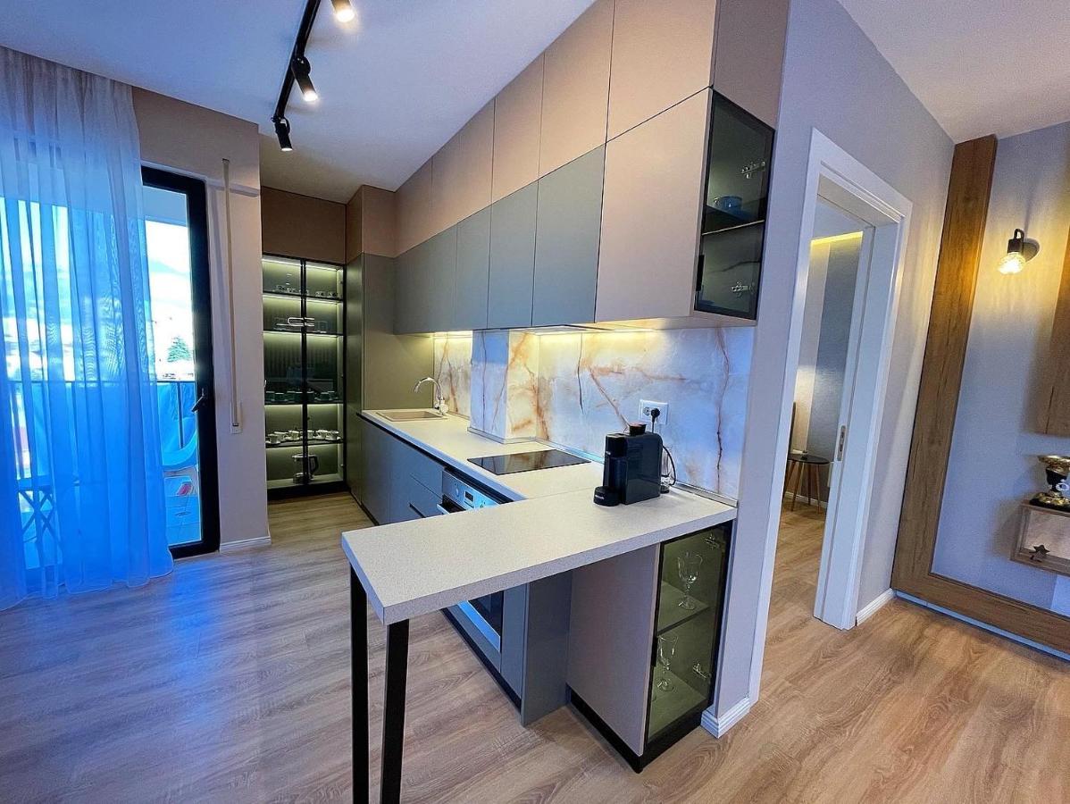 Green Terrace Apartment 5 Tirana Buitenkant foto