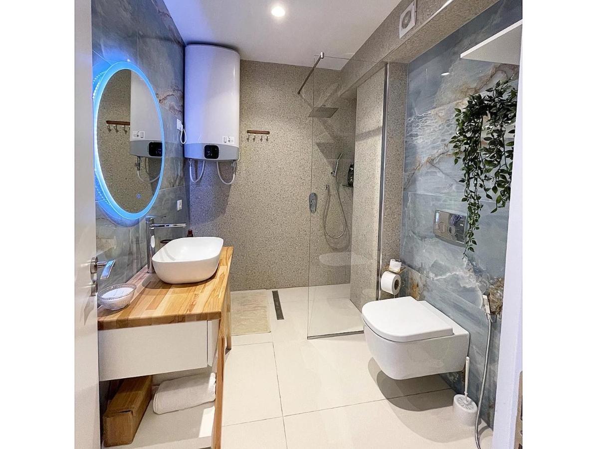 Green Terrace Apartment 5 Tirana Buitenkant foto