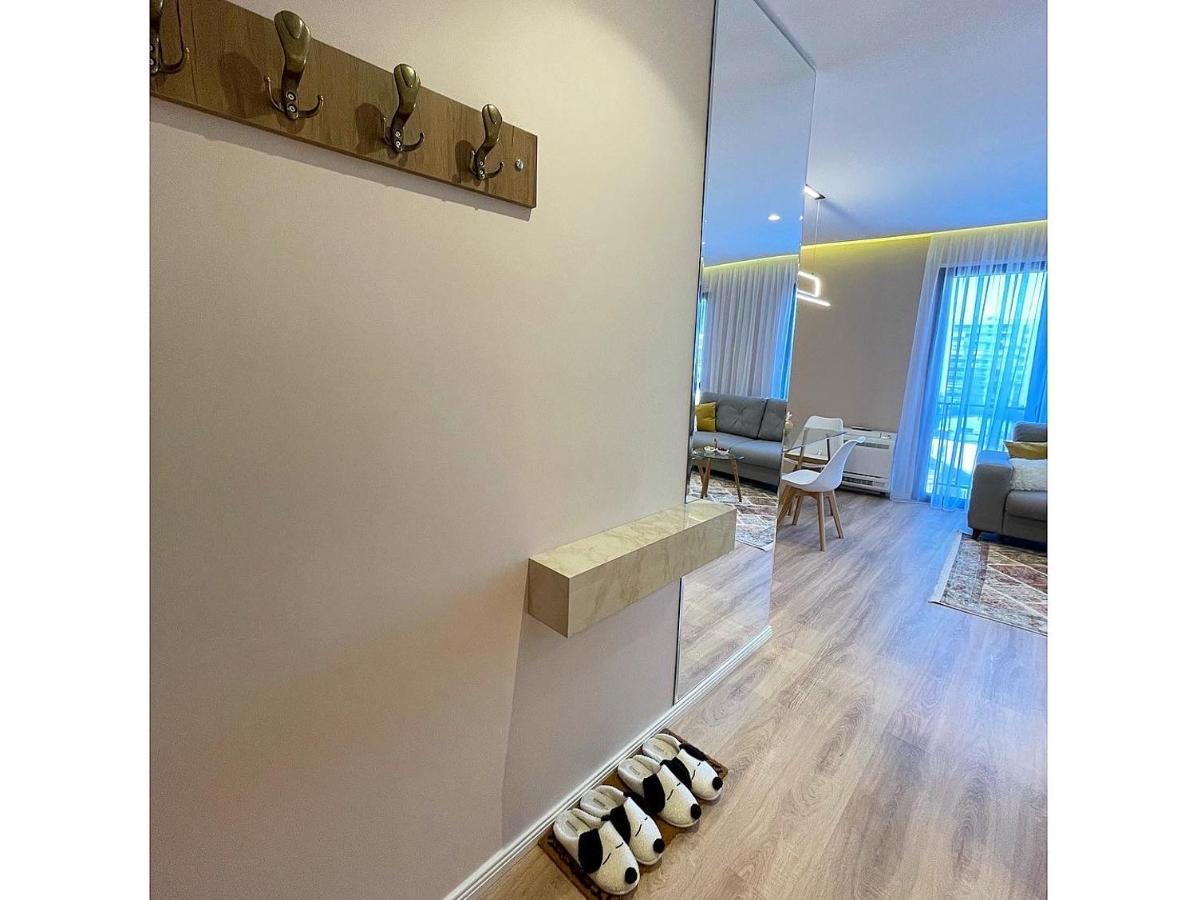 Green Terrace Apartment 5 Tirana Buitenkant foto